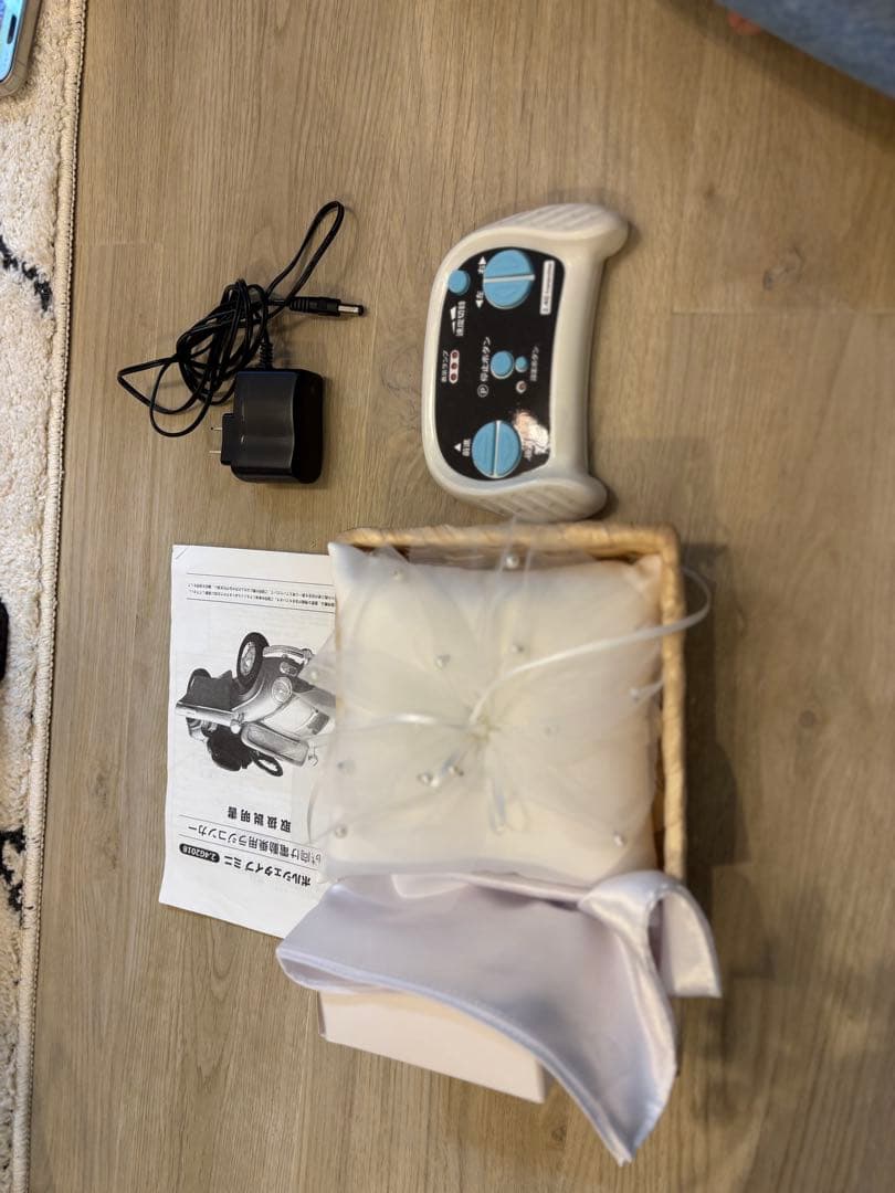 【参考装飾あり】乗用可ラジコンカー　結婚式リングボーイ