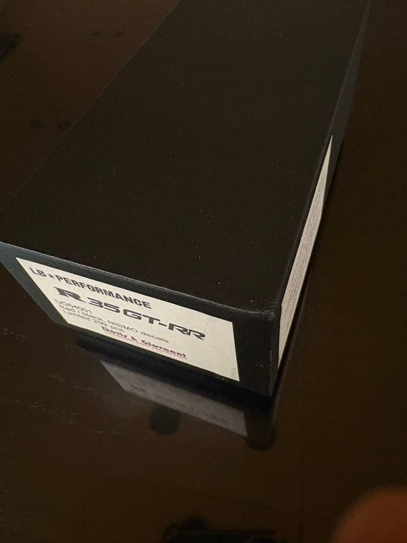 Davis&Giovanni NISSAN GT-R ミニカー 1/64