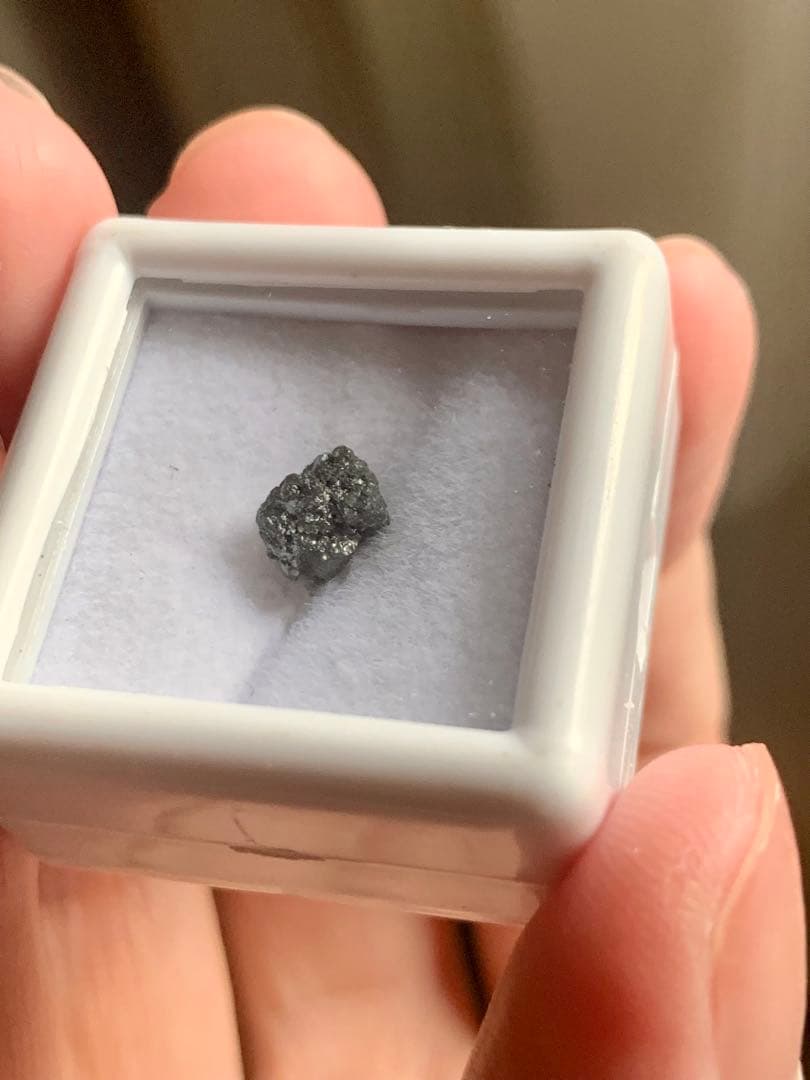 特大ダイヤモンド　原石　1.0ct 隕石ダイヤモンド　ダイア　ルース　標本　化石