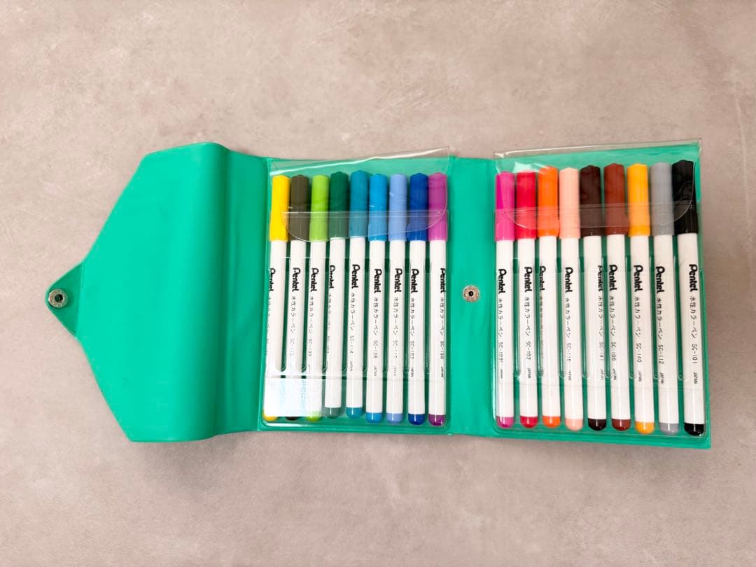 ぺんてる　水性カラーペン　18色　ペン回し