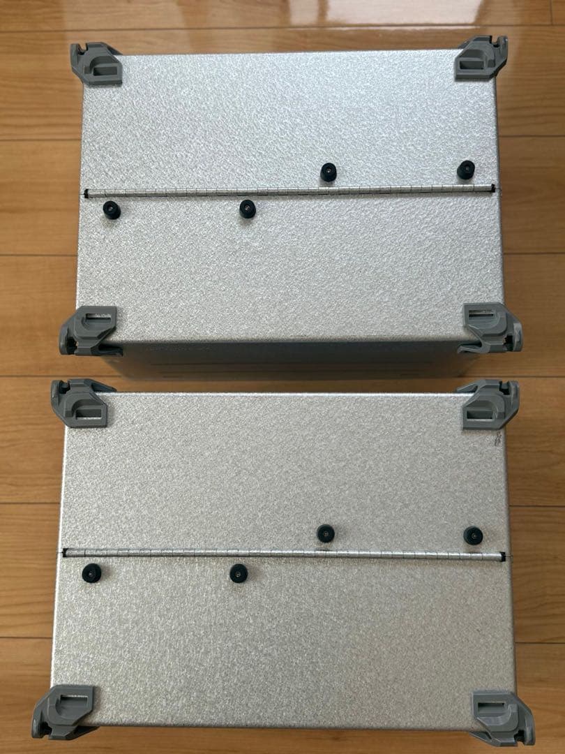 peakのシェルフコンテナ25 2個 セットです