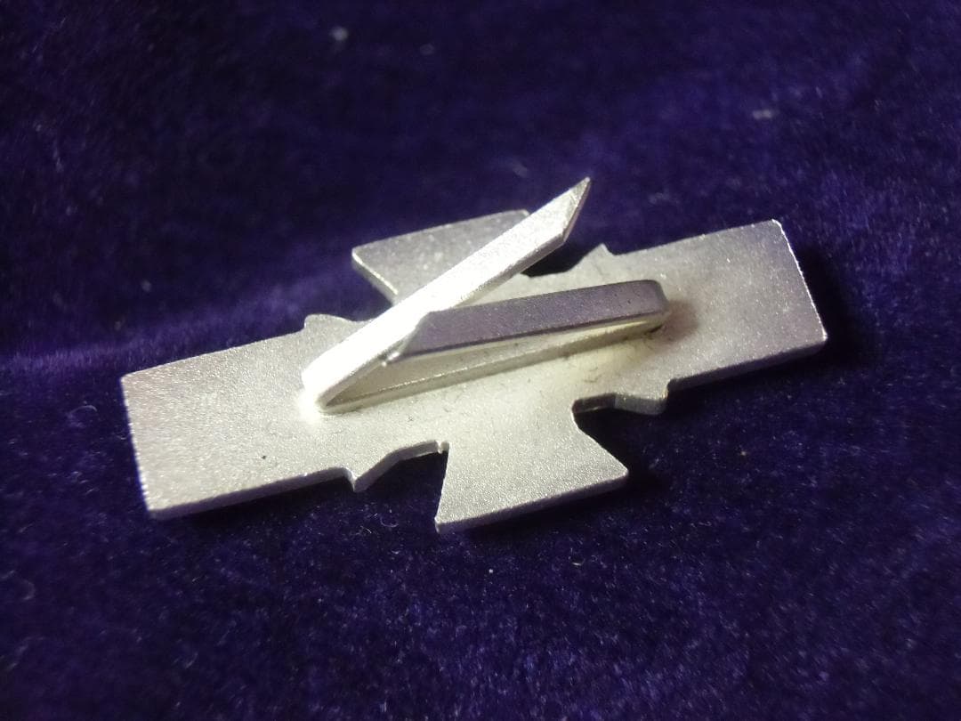 ＢＷドイツ軍/連邦軍＊１９５７年制定＊鉄十字２級略章(実物）