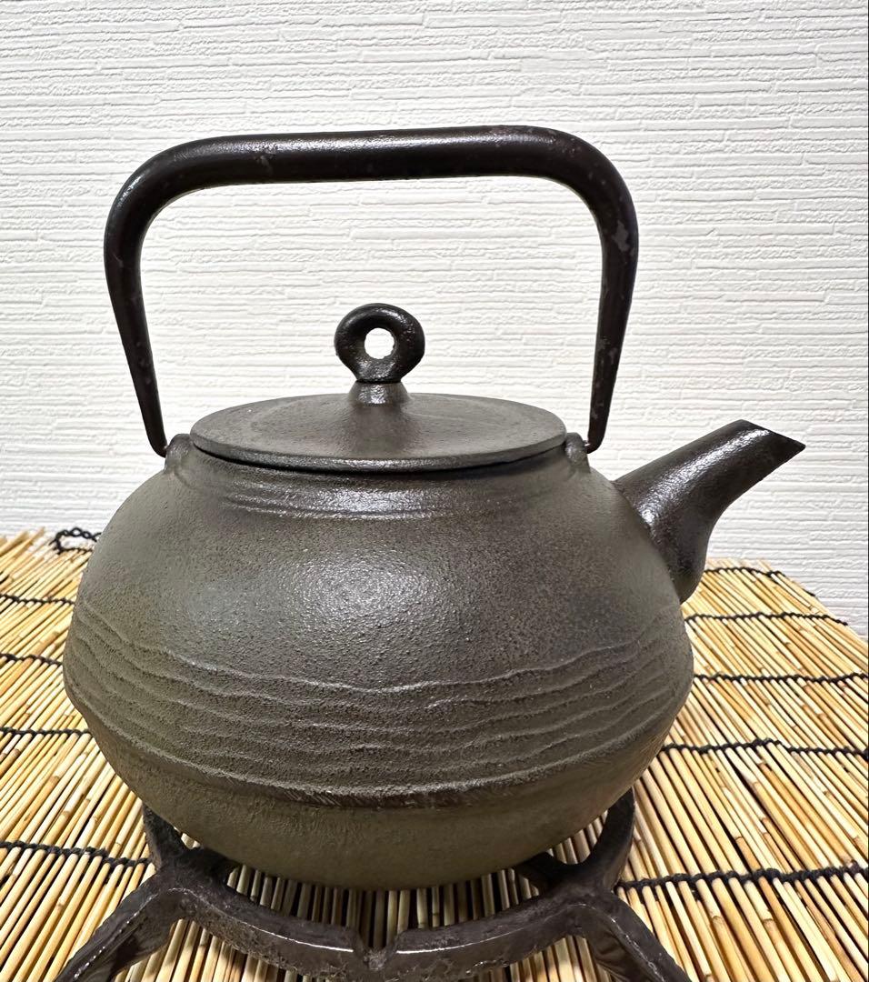 未使用品　南部宝星堂造　１３型　糸目肌　南部鉄瓶　NE様　売約済み