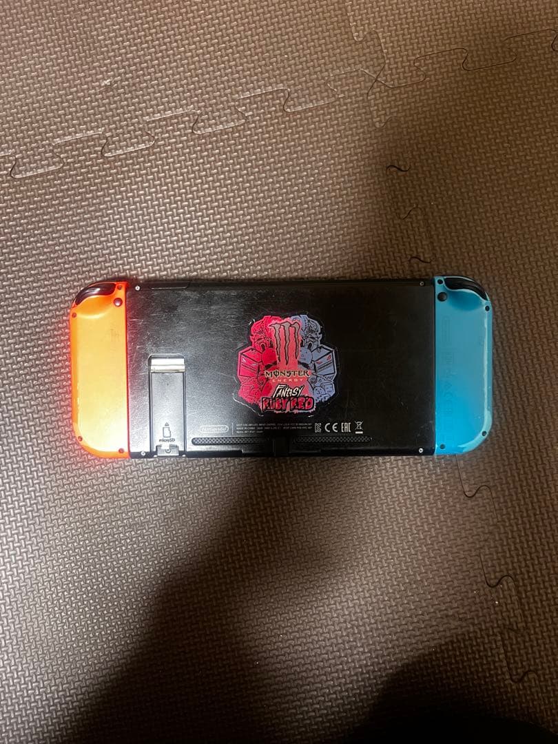 Nintendo Switch 本体　ドッグ付き