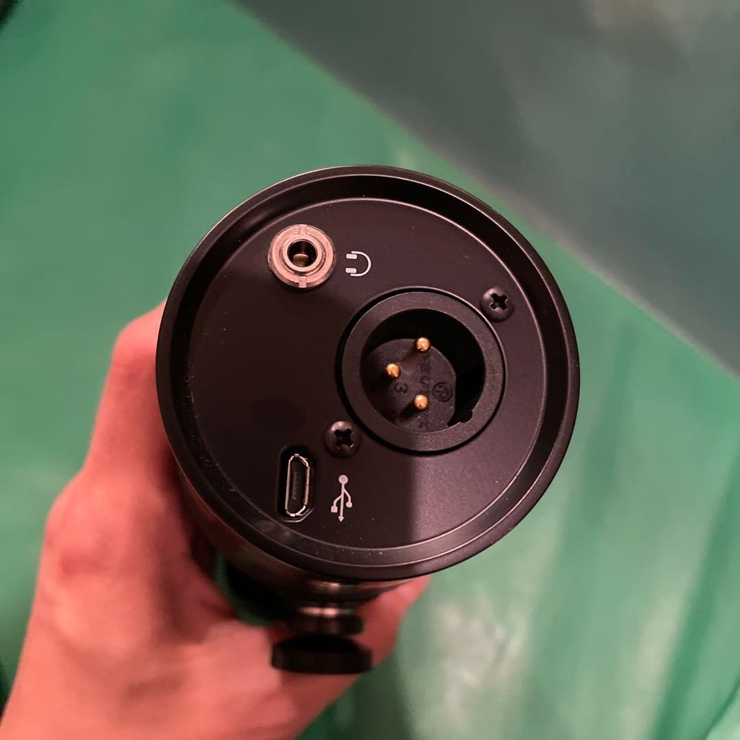 SHURE マイク　mv7