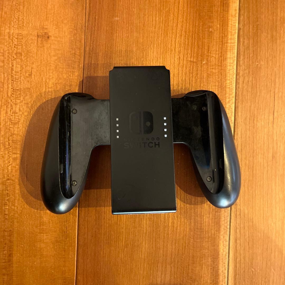 Nintendo Switch 本体 青/赤ジョイコン　箱あり