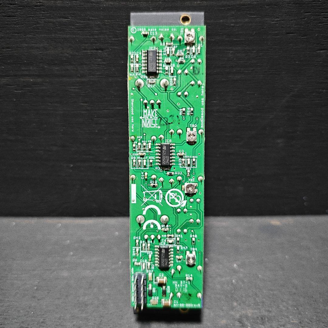 makenoise moddemix モジュラーシンセサイザー