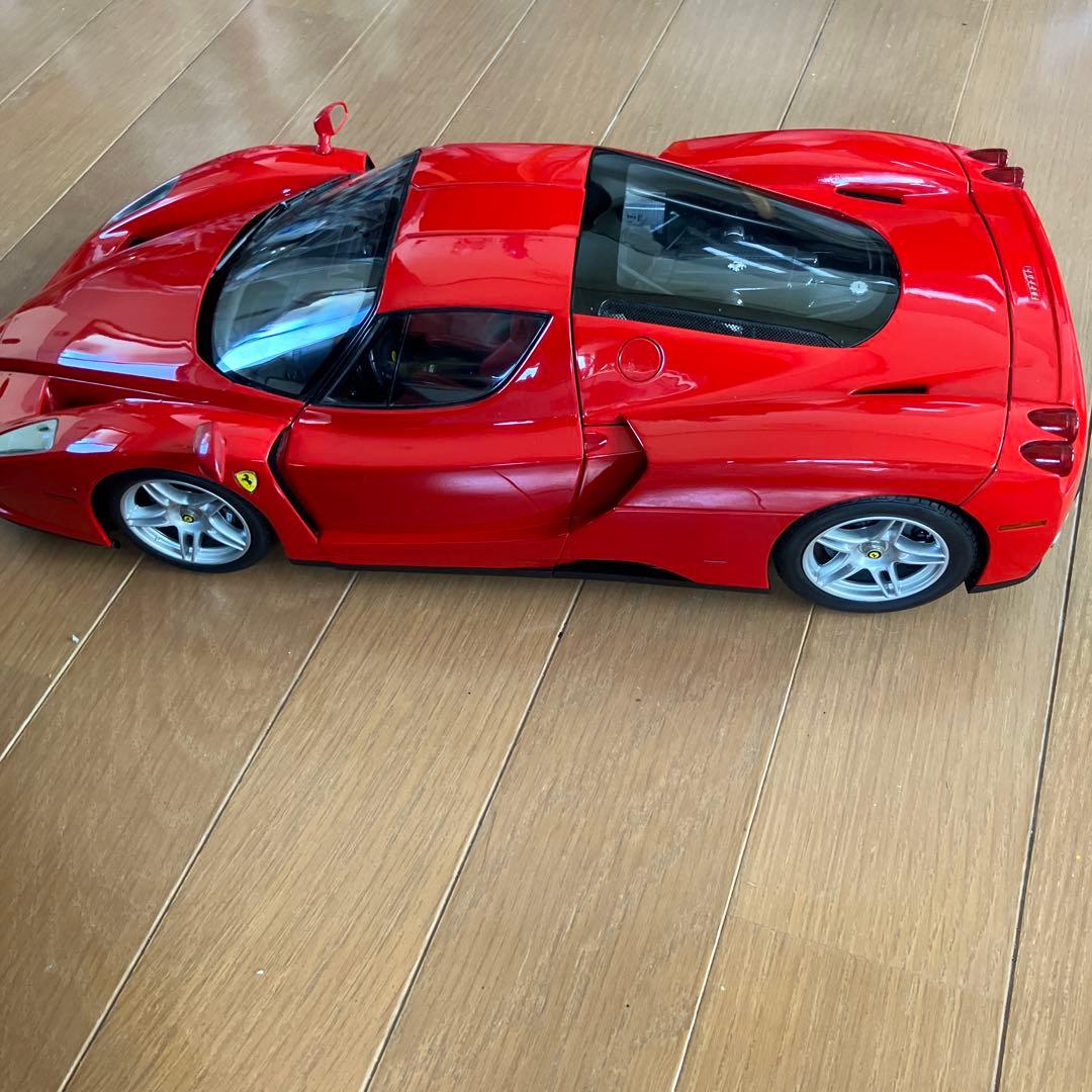 京商　1/12 フェラーリ エンツォ　ミニカー