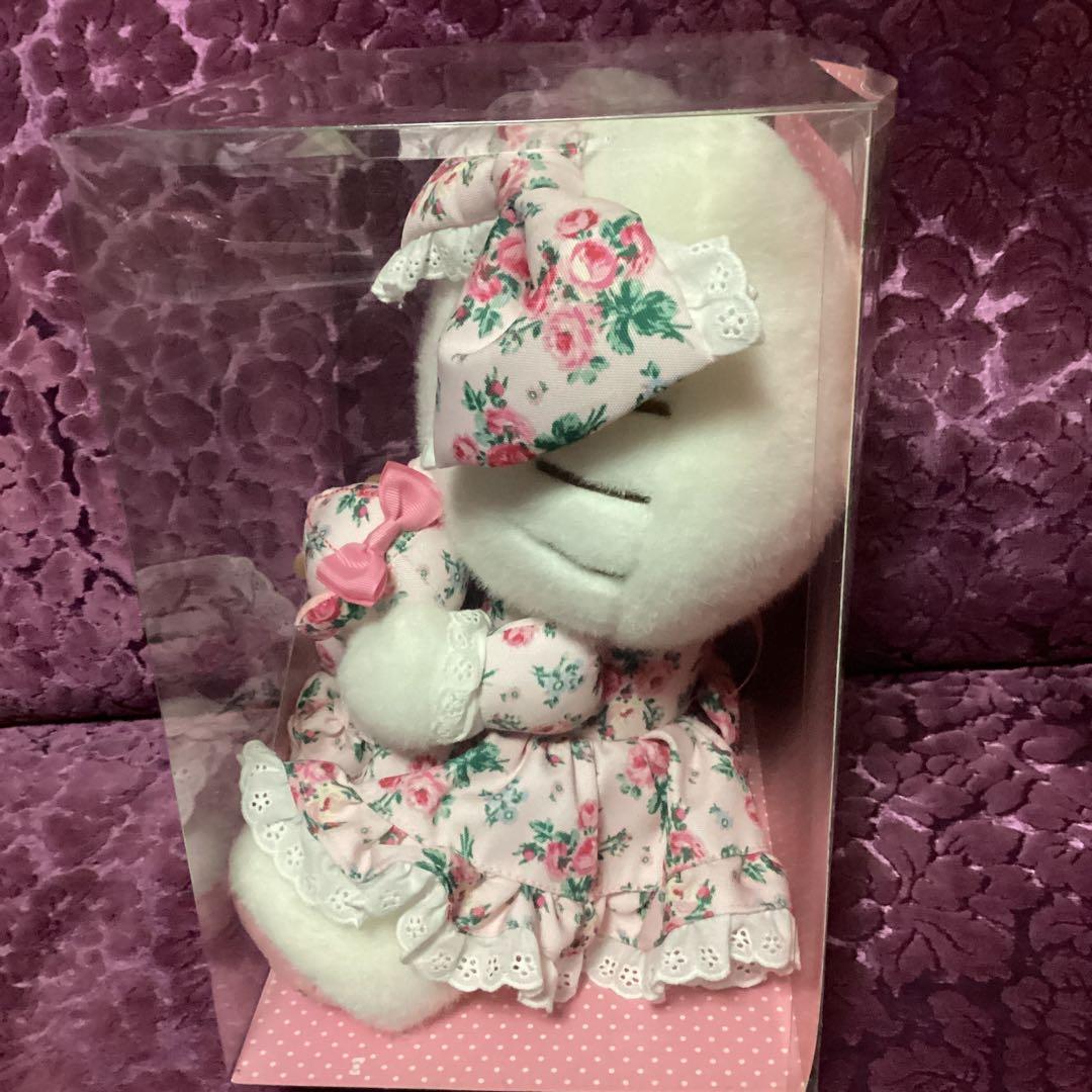 ❤️週末SALE❤️ハロー　キティーちゃん❤️ ローラアーシェリーぬいぐるみ　レア美品
