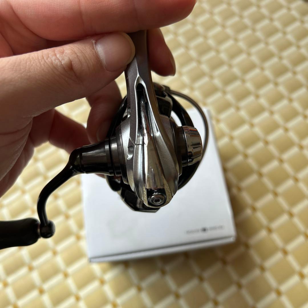 Daiwa CALDIA 2000S-XH スピニングリール