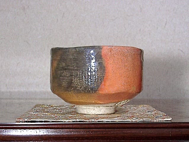 楽焼　小川長楽 作　黙雷老師直筆　西江水　在銘印　茶碗　無傷　保証　箱合。