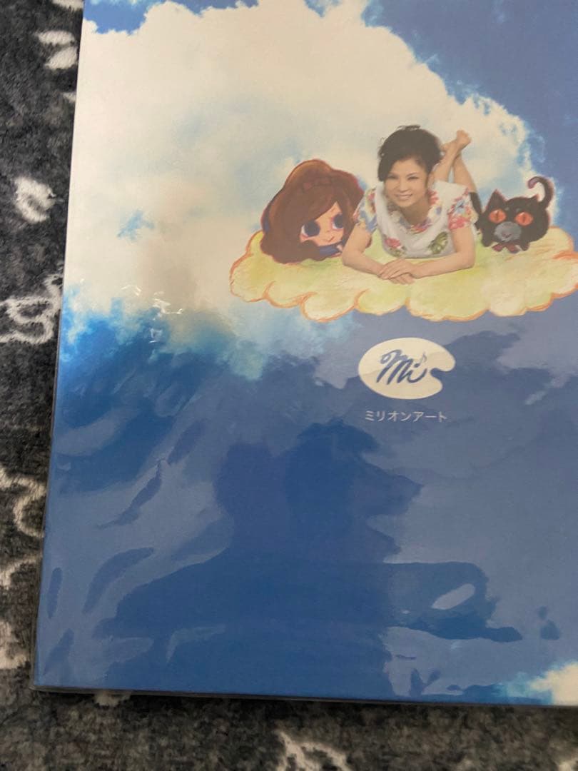 八代亜紀　ミュージアム　本　絵画　ミリオンアート　猫　動物　絵本　直筆サイン入り