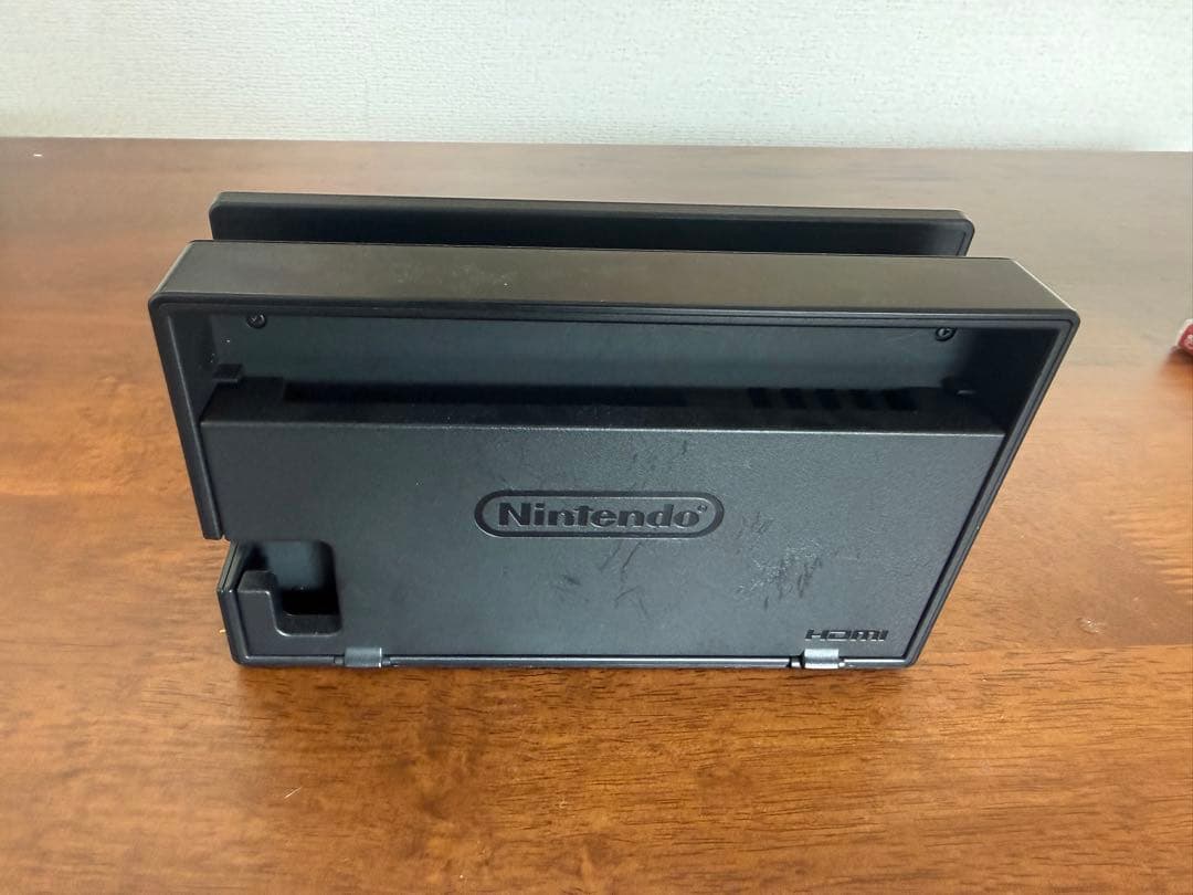 Nintendo Switch 本体　ドッグ　充電の付属品付き