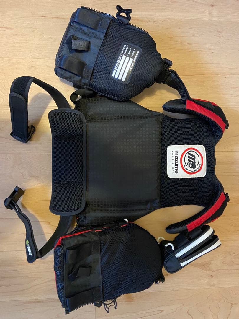 マズメ レッドムーンライフジャケット ロックショアＳＰ2 レッド