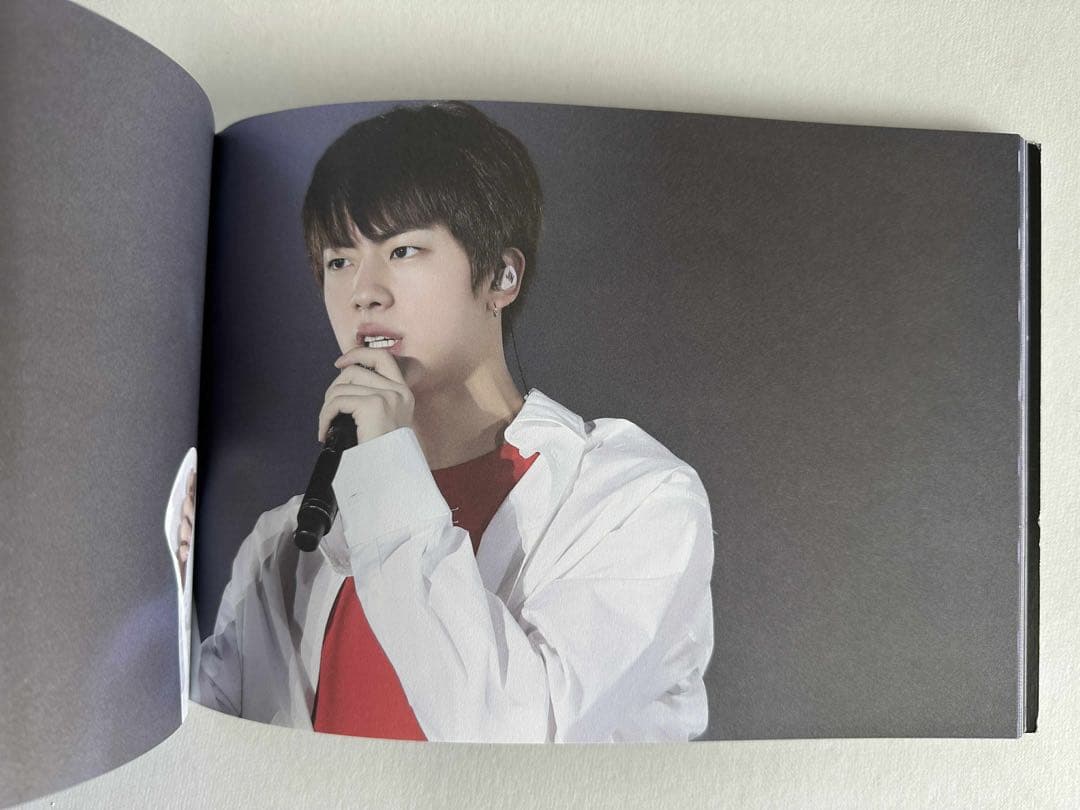 WINGS TOUR FINAL 公式 エッセイブック　ソクジン　JIN