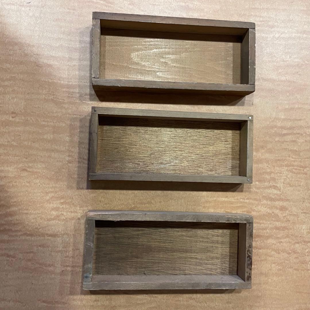 【珍しい小型】B105-1/活版印刷所で使われていた小箱（文選箱）105枚