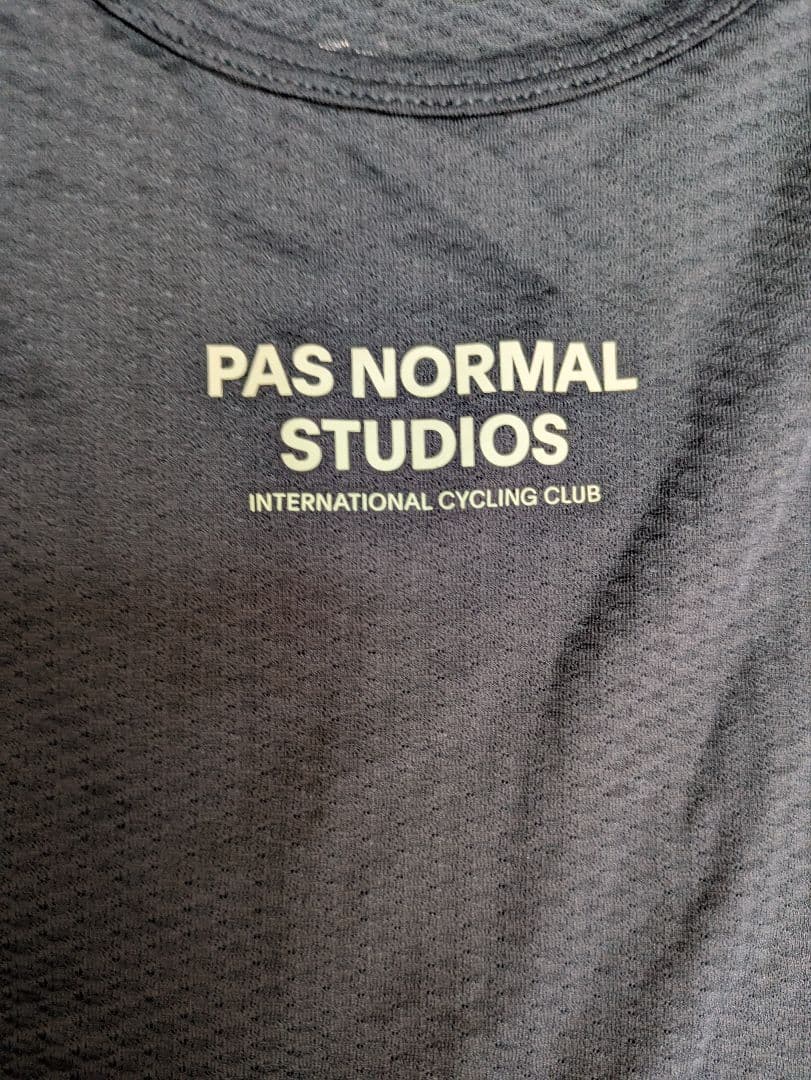 PAS NORMAL STUDIOS BaselayerサイズS