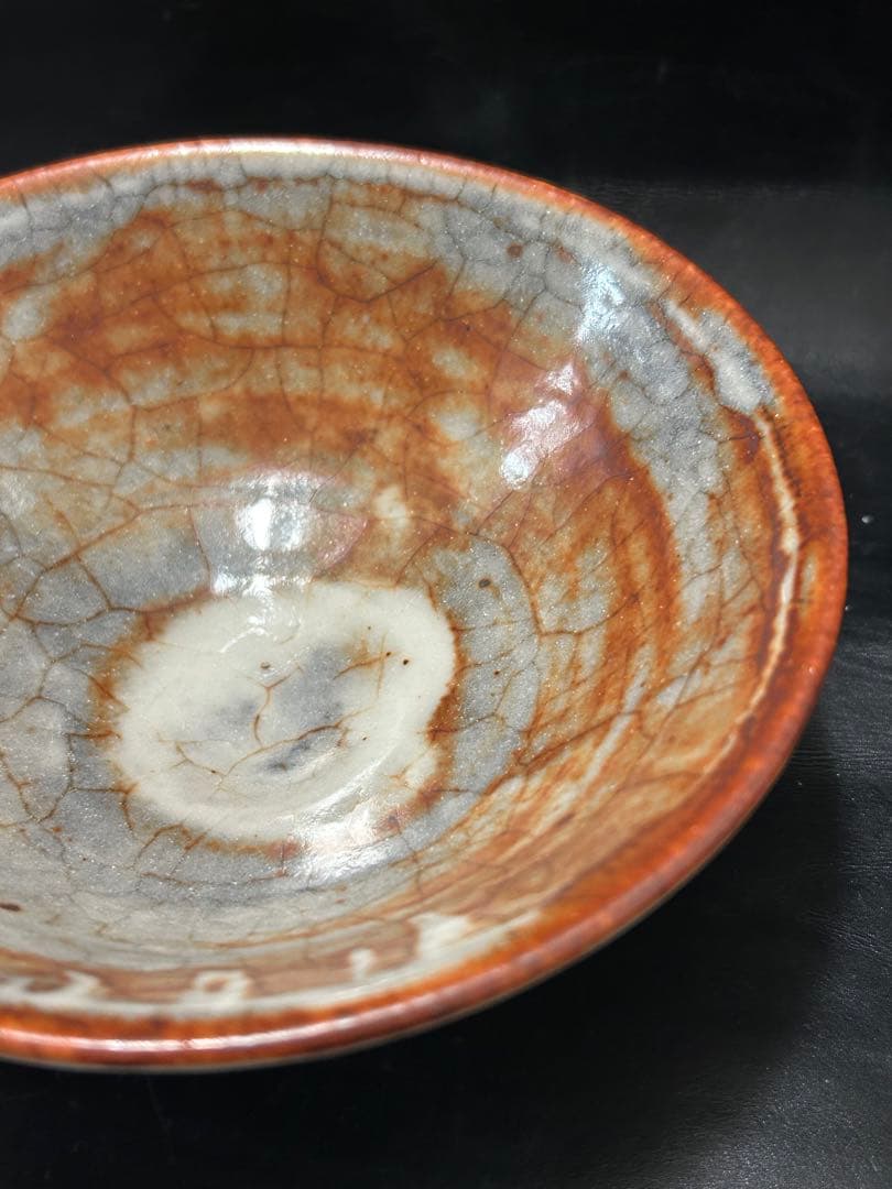 究極の古美術◾️蔵から美しい幻想的な夕陽の陰陽の富士山の抹茶茶碗が出てか来ました。