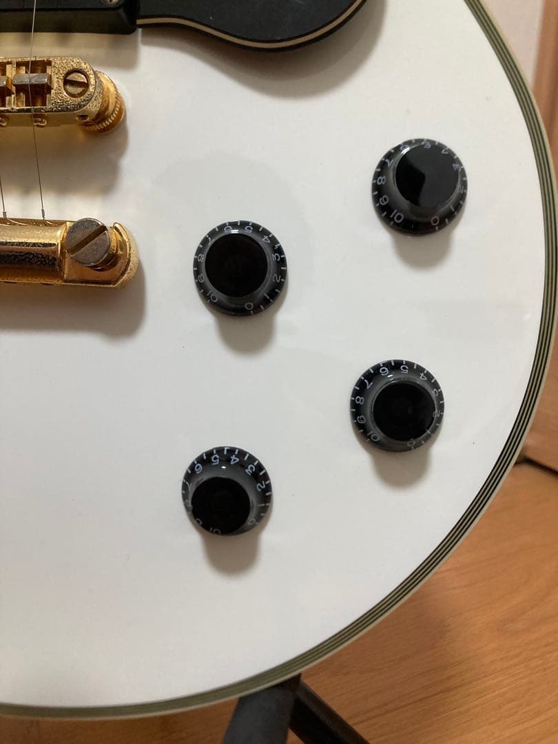 Greg Bennett Avion AV 7 　レスポール　ギター
