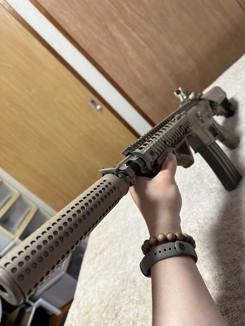 東京マルイ 次世代電動ガン M4A1 CQB-R カスタム MK18