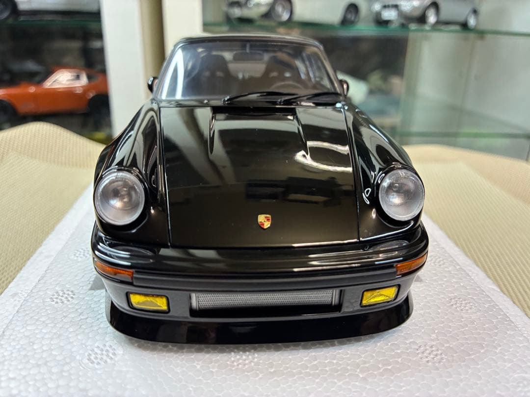 オートアート 1/18 湾岸ミッドナイト ポルシェ911ターボ コミック♯1vr