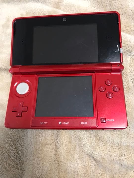 激安！！任天堂3DS 美品レッド  ポケモン ゲーム スイッチ