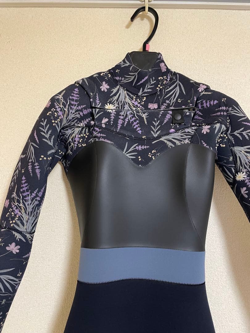 ウェットスーツ メロー　ジャーフル　3×5㎜　ロキシー　ラバー