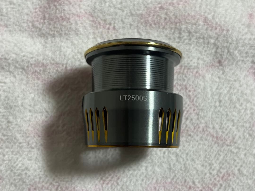 新品・未使用　ダイワ　23エアリティ LT2500S 純正スプール