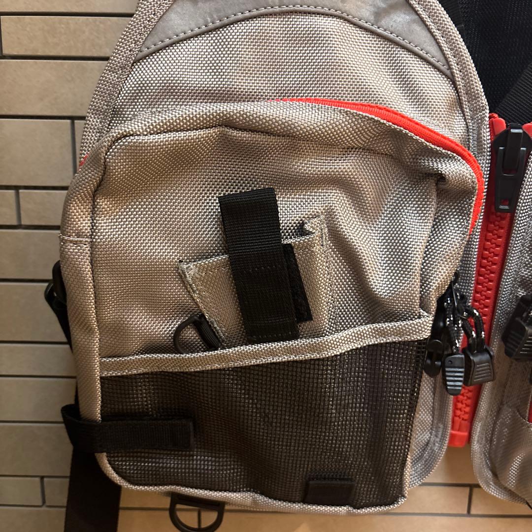 リバレイ　フィッシングベスト　ゲームベスト