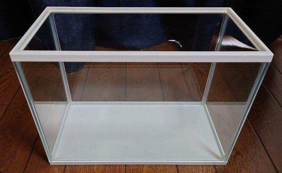 ガラス水槽とTetra ValueAXフィルターセット