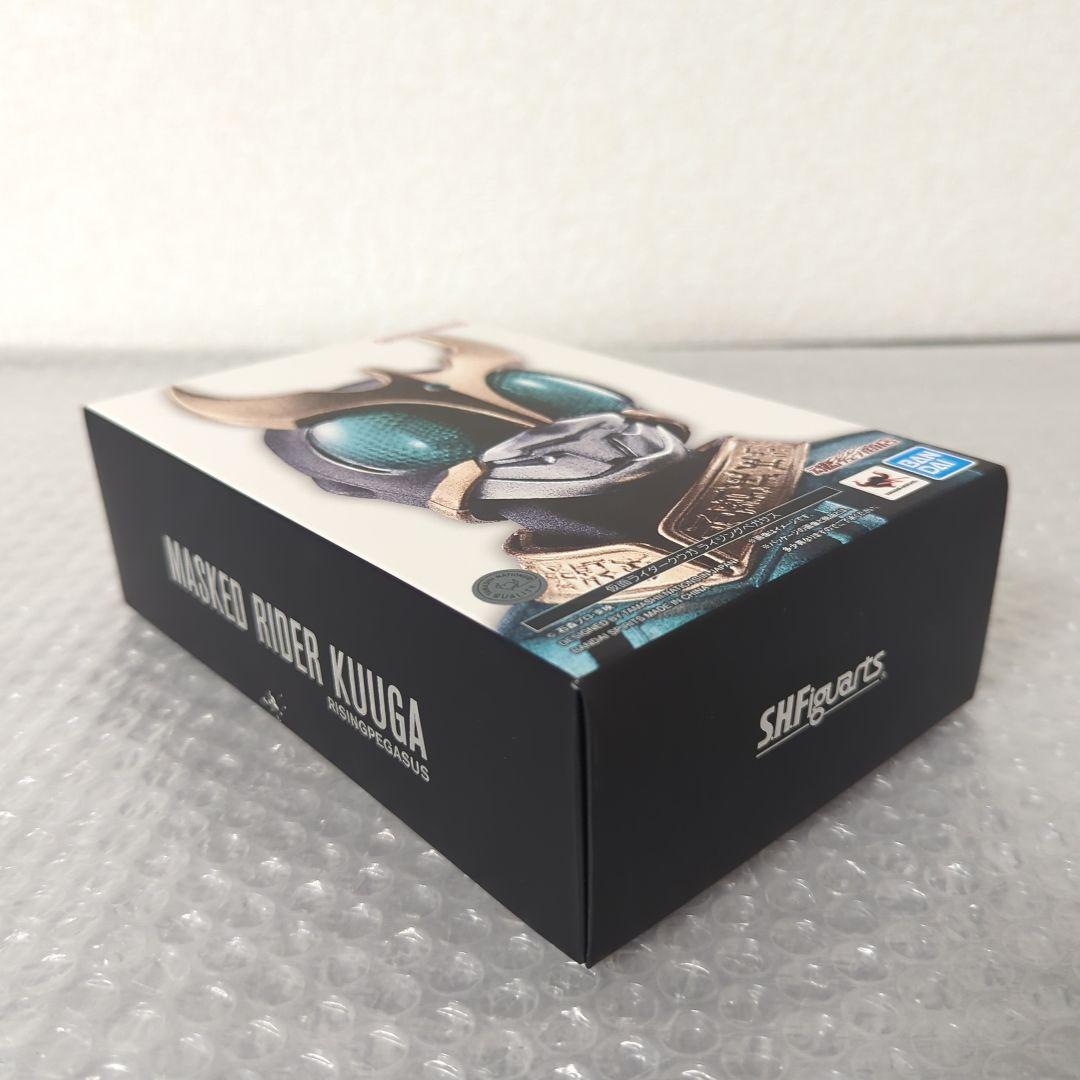 【美品】S.H.フィギュアーツ真骨彫製法 仮面ライダークウガ ライジングペガサス