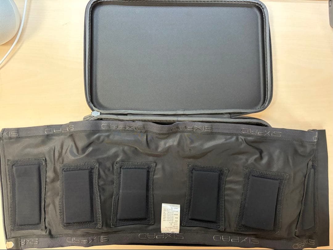SIXPAD Powersuit Core Belt コントローラー付き