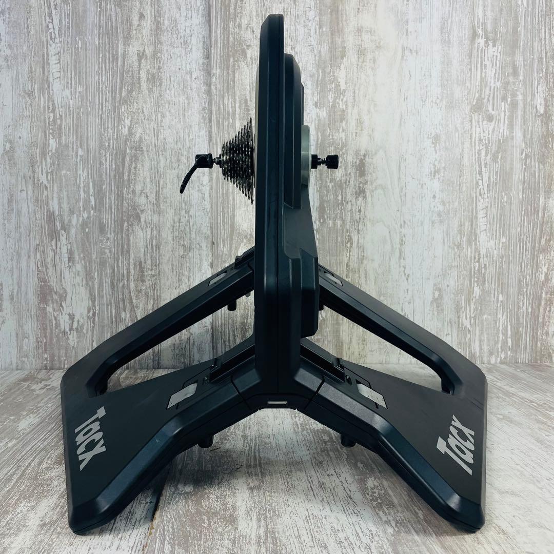 TACX NEO SMART T2800 タックス　スマートレーナー ローラー台