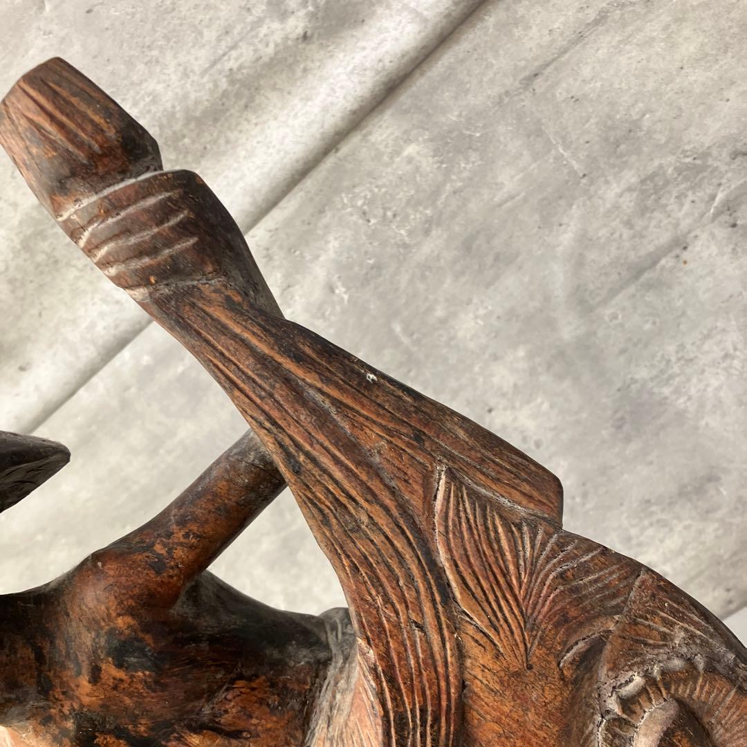 エスニック アジアン 木製 木彫り 工芸品 漁師 男 網漁 投網 置物 オブジェ