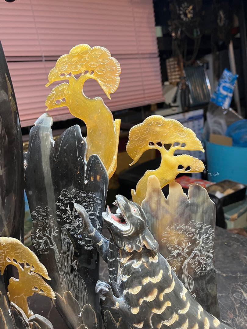 中国芸術、中国彫刻、水牛のツノ彫刻 鷹と虎の水牛のツノ彫刻、中国美術 貴重美術