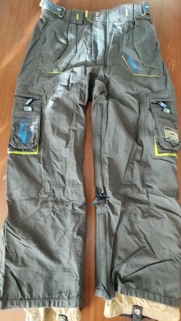 REW スノーボードウェア　上下セット