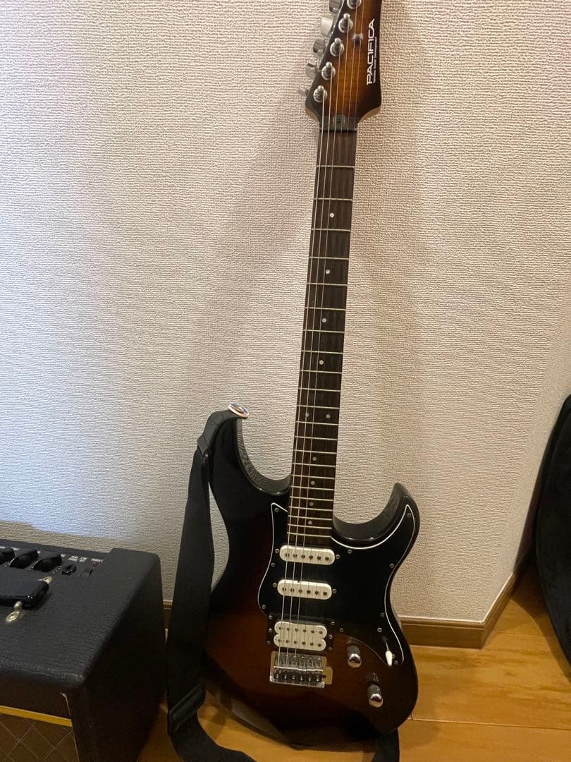 ★YAMAHA エレキギター★ アンプ付きセット