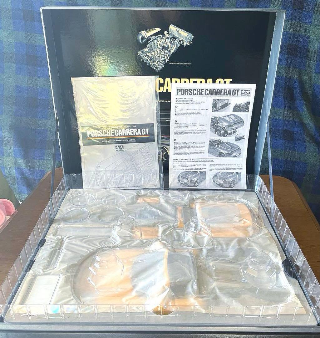 タミヤ1/12コレクターズクラブ　ポルシェ　カレラGT 半製品