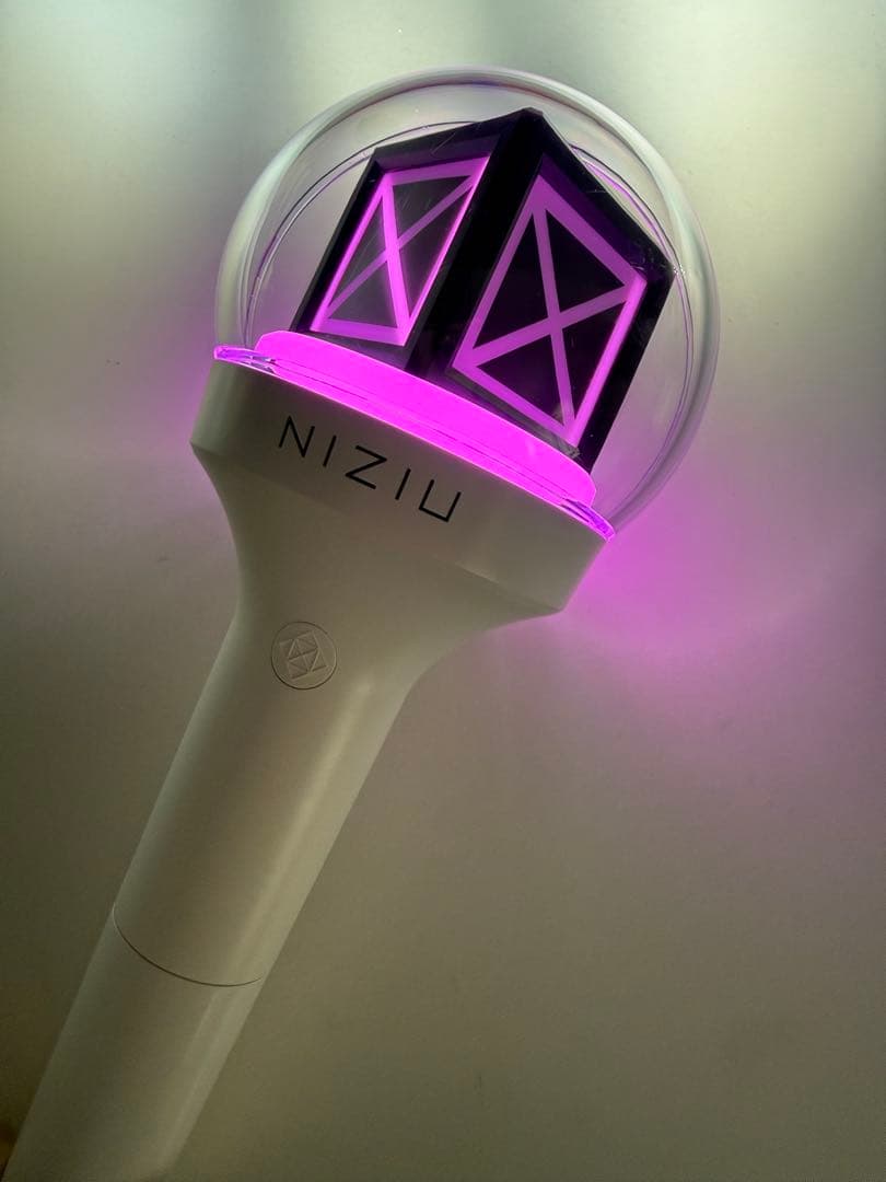 NiziU ペンライト