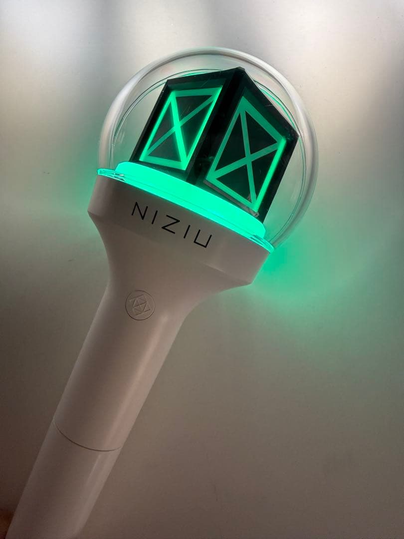 NiziU ペンライト