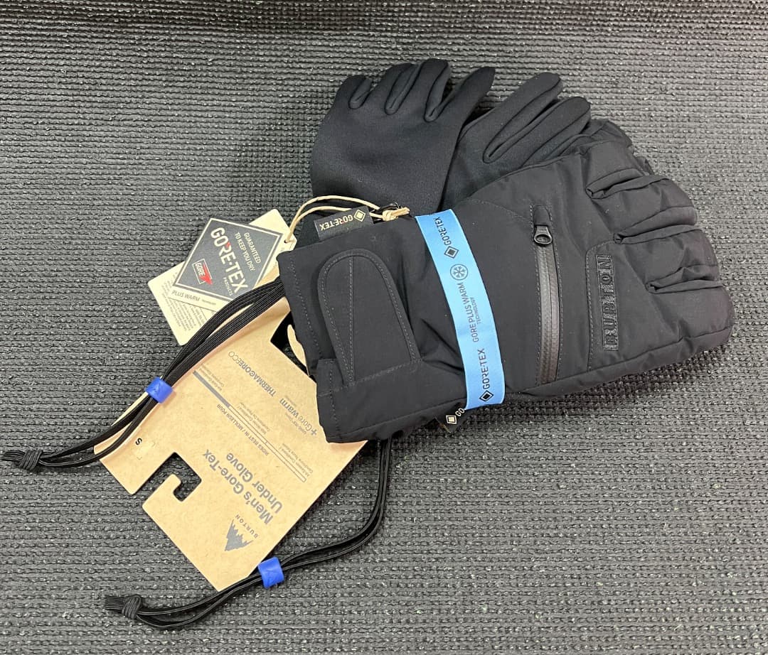 Burton GORE-TEX アンダーグローブ【True Black】Sサイズ