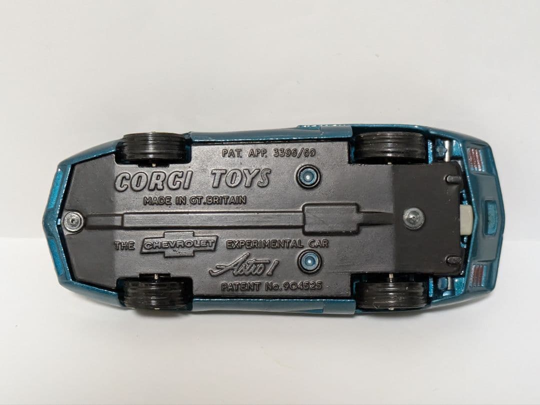 コーギー 1/43 シボレー アストロ 1 Experimental Car