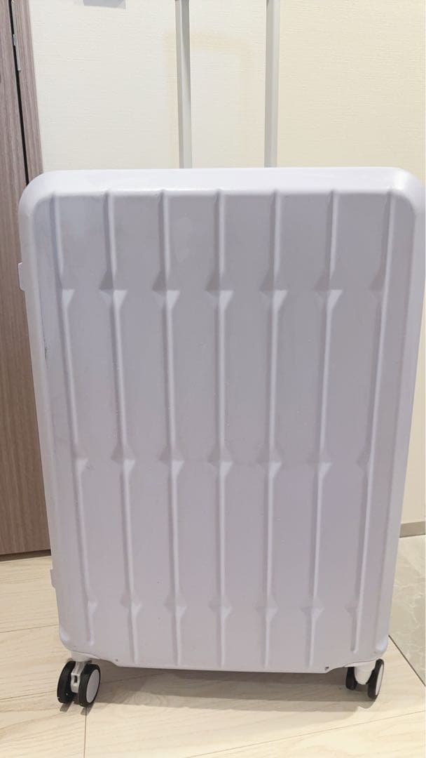 スーツケース　２つ売り　パステルラベンダー色