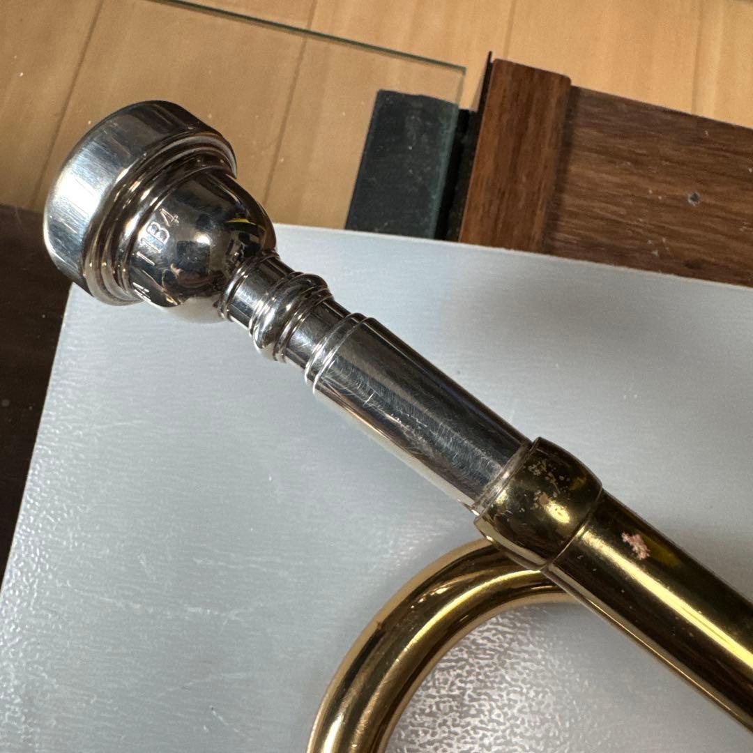 み*ぃ様 Vincent Bach Mercedes II トランペット