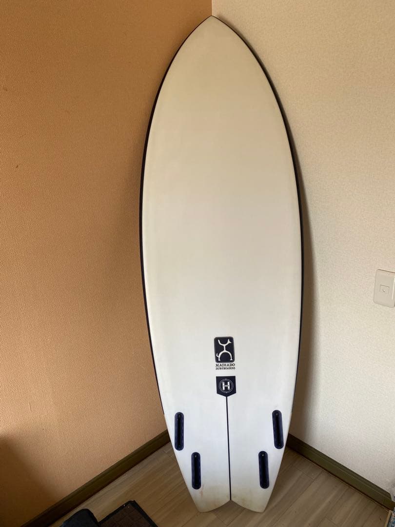 ファイヤーワイヤー シーサイド　ロブマチャド　6'1