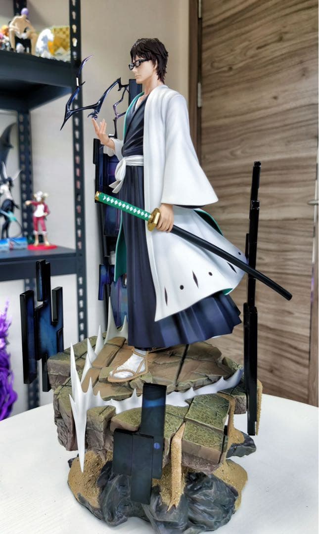 BLEACH 黒衣少年図 藍染惣右介 ガレージキット ガレキ スタチュー①⑨