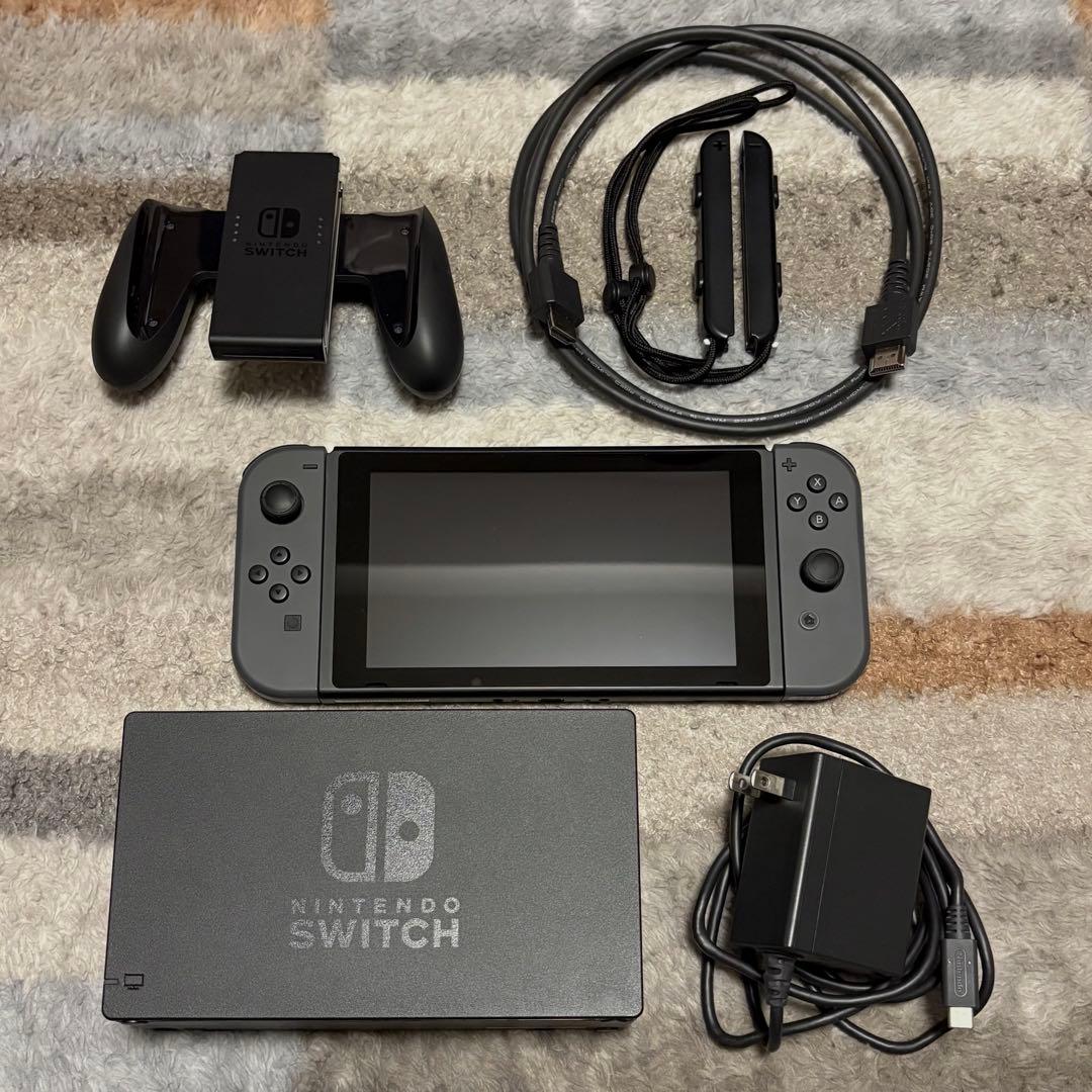 Nintendo Switch 本体 箱無し 付属品 ソフト & ケース セット
