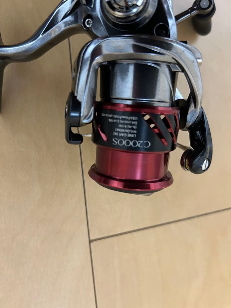 SHIMANO STRADIC CI4+ C2000S-B スピニングリール