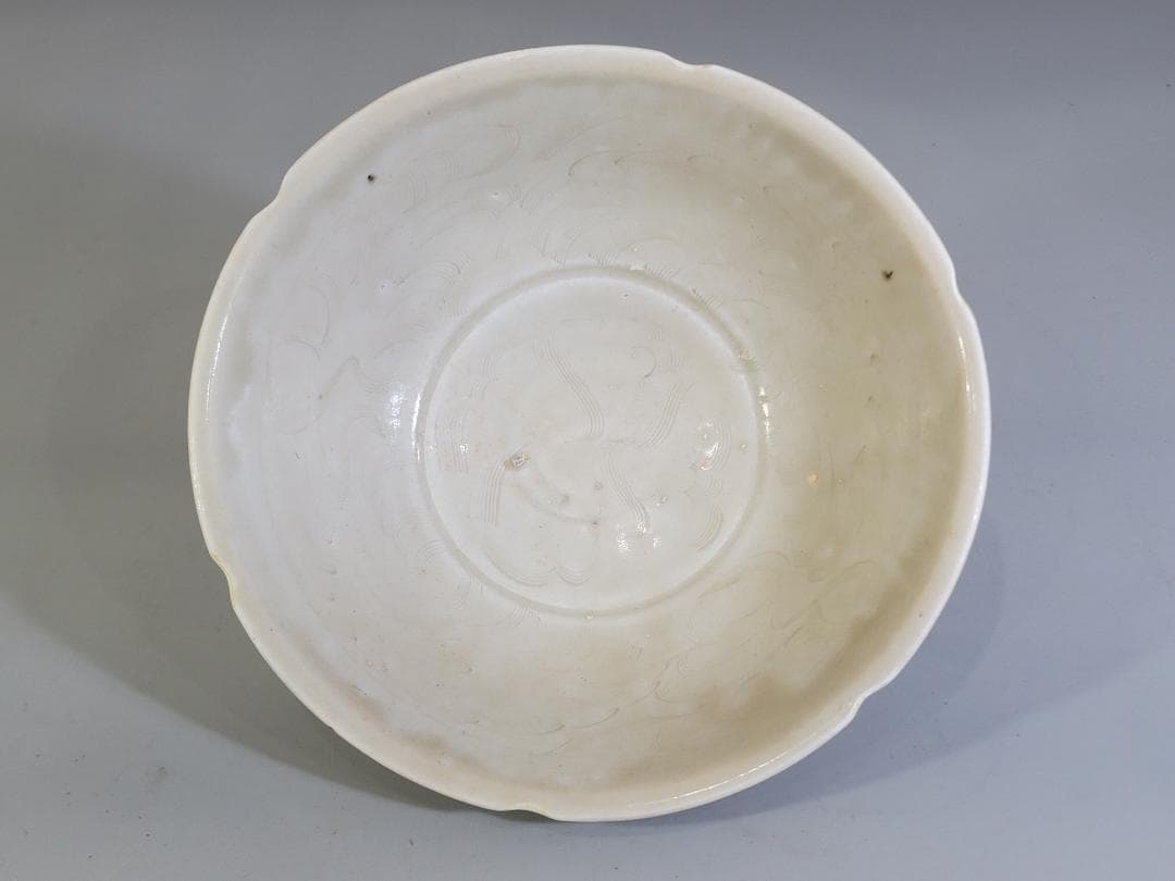 古美術 中国 白磁 碗 　劃花　輪花 小鉢