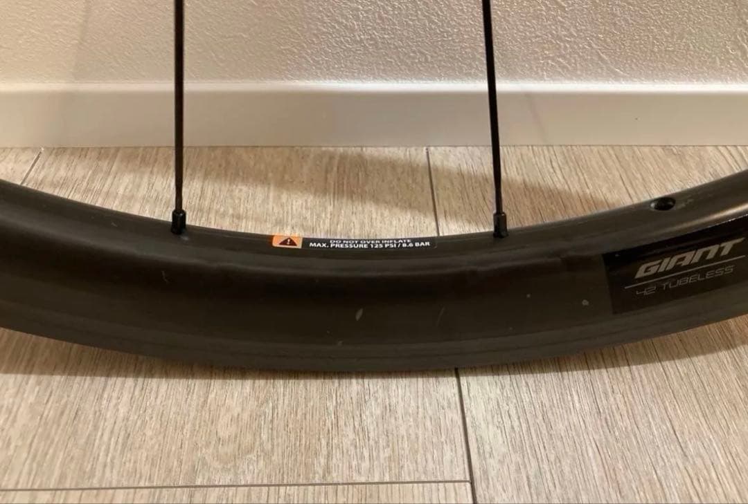 GIANT SLR 1 リム　シマノフリー 11/12s対応 カーボンホイール